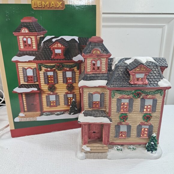 Lemax Davidson Residence Christmas Village house lighted building 2018 #85413 - Picture 1 of 11